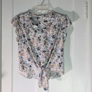 Faith and Joy Los Angeles tie front floral top size large